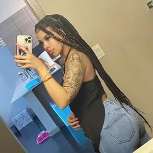 Meet your Posher, Samirah